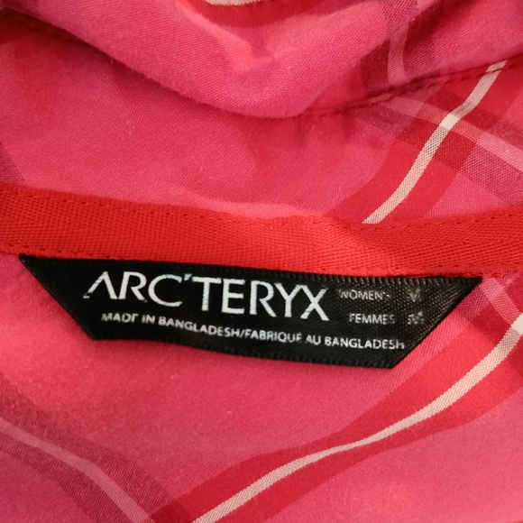 Arc'teryx Women's Melodie Pink Plaid Button Down Shirt size Medium - Picture 11 of 11